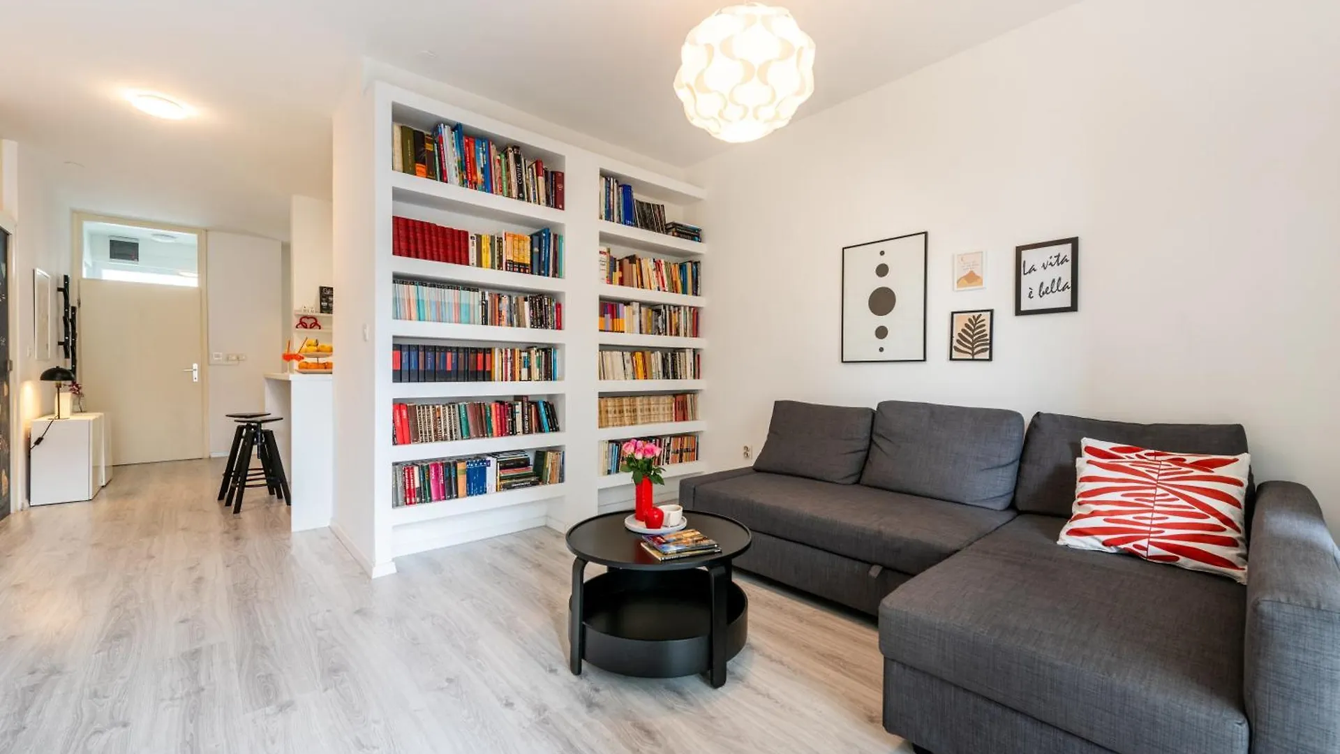 Apartment Nora - Modern Cozy Apartment With Free Parking And Terrace Zara