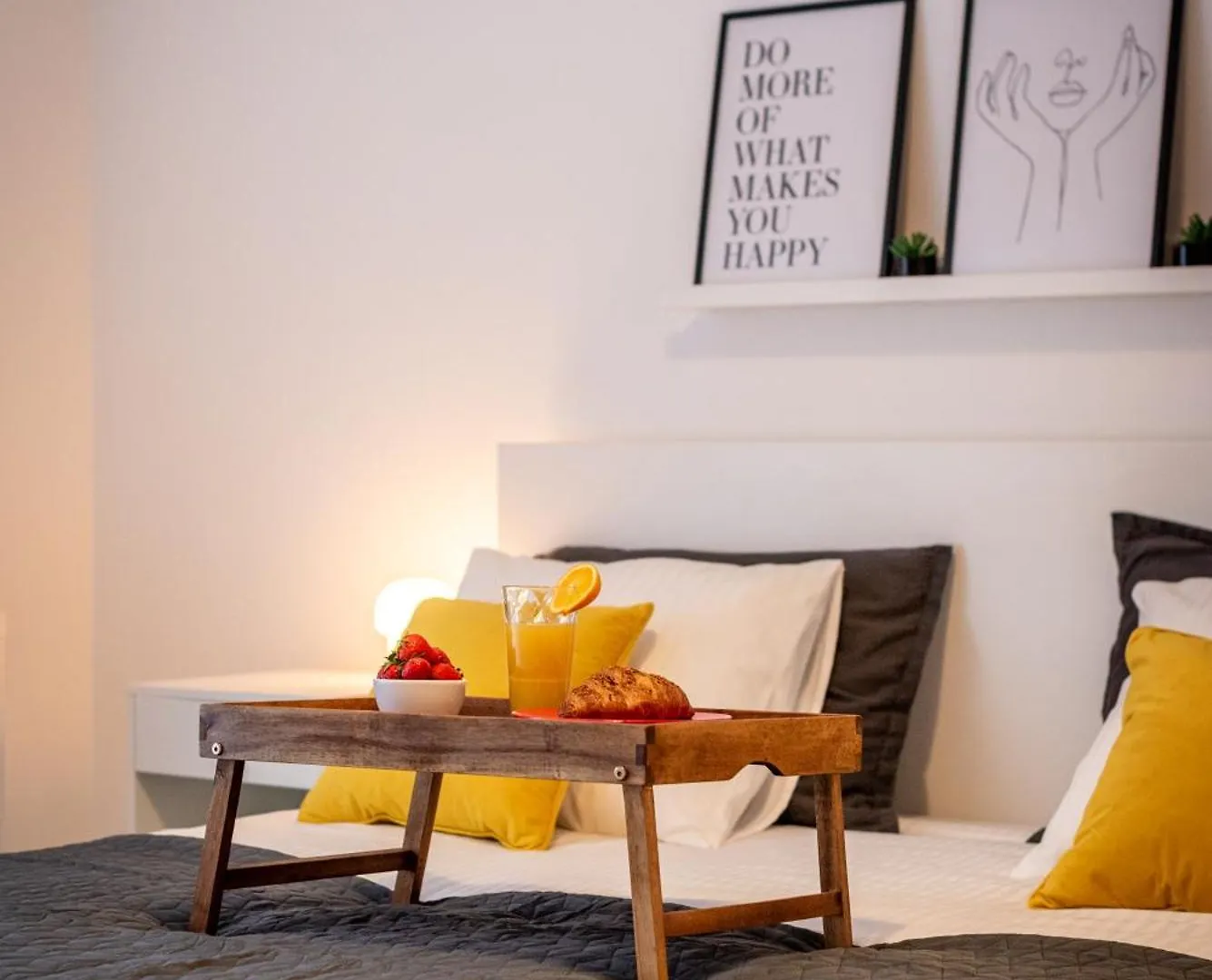 Apartment Nora - Modern Cozy Apartment With Free Parking And Terrace Zara Croazia